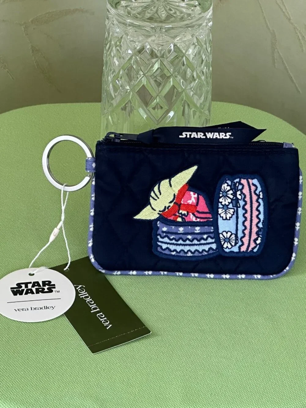 VERA BRADLEY STAR WARS ZIP ID CASE:NWT GROGU MACARONS